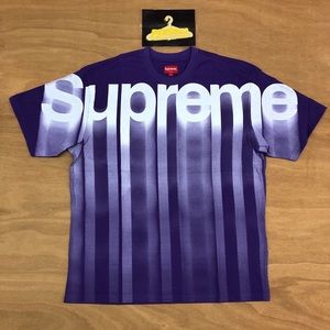 supreme bleed logo tee